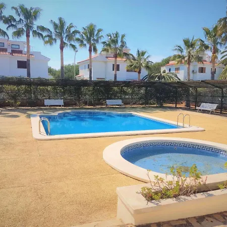Planta Baja Con Terraza Chill Out - Primera Linea Tres Playas -