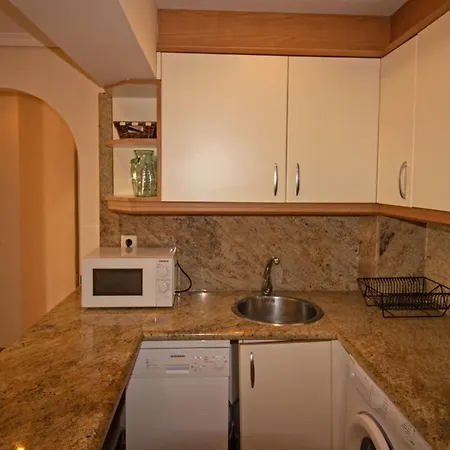 Planta Baja Con Terraza Chill Out - Primera Linea Tres Playas - Apartment *